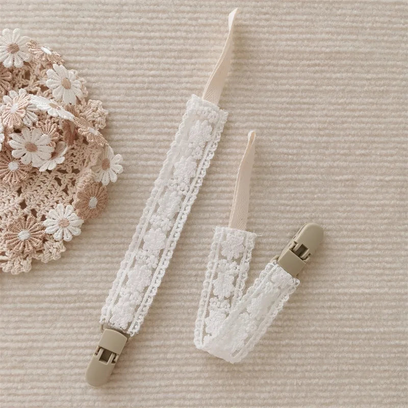 Attache Tétine Fille Petite Dentelle - Attache Tétine