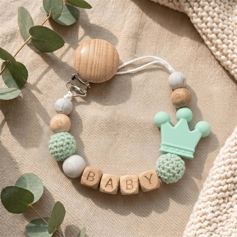 Attache-Tétine Bébé Personnalisée avec Prénom en Bois
