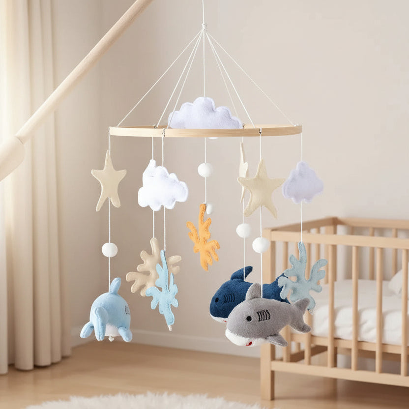 Mobile bébé de Lit Garçon Petit Requin