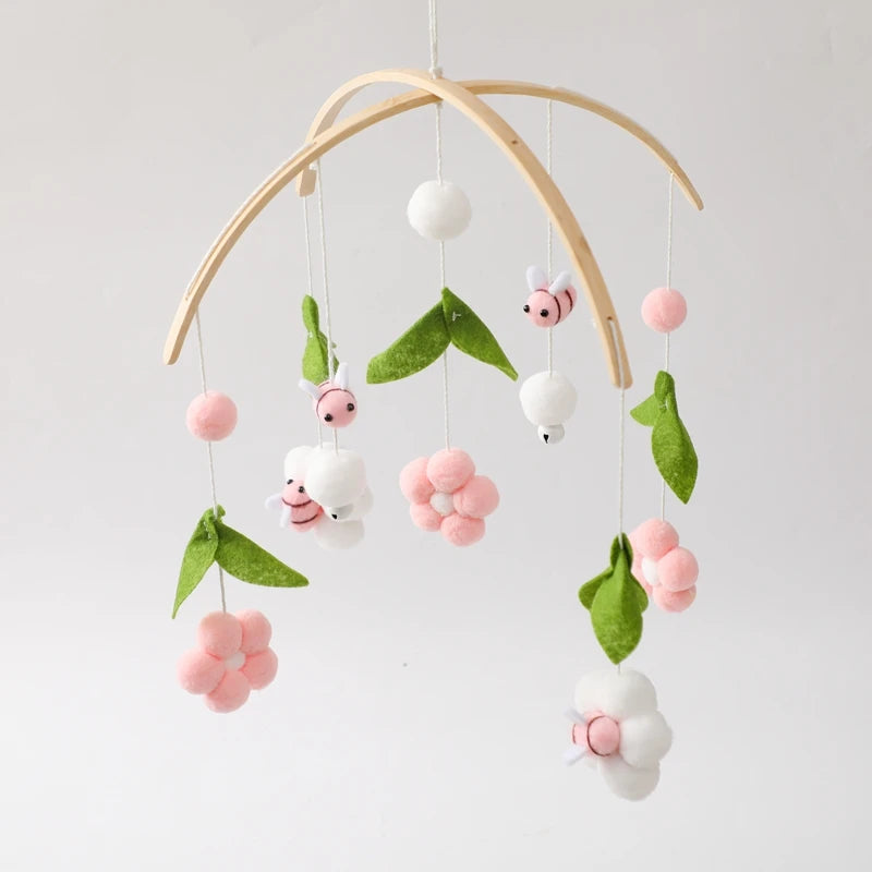 Mobile Bébé Petites Fleurs et Abeilles