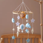 Mobile Bébé Petite Montgolfière Bleu Ciel