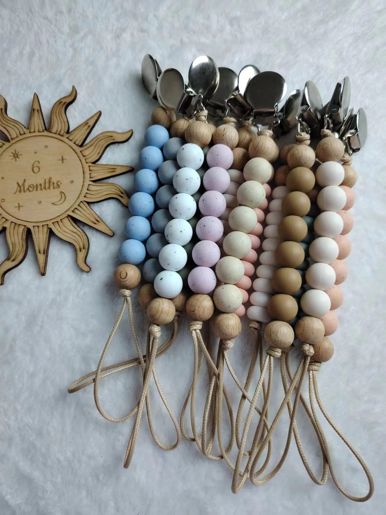 Attache tétine Bébé en Perles