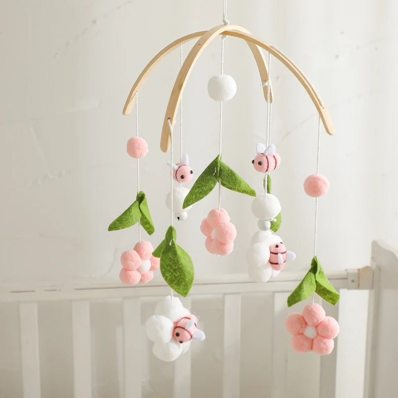 Mobile Bébé Petites Fleurs et Abeilles