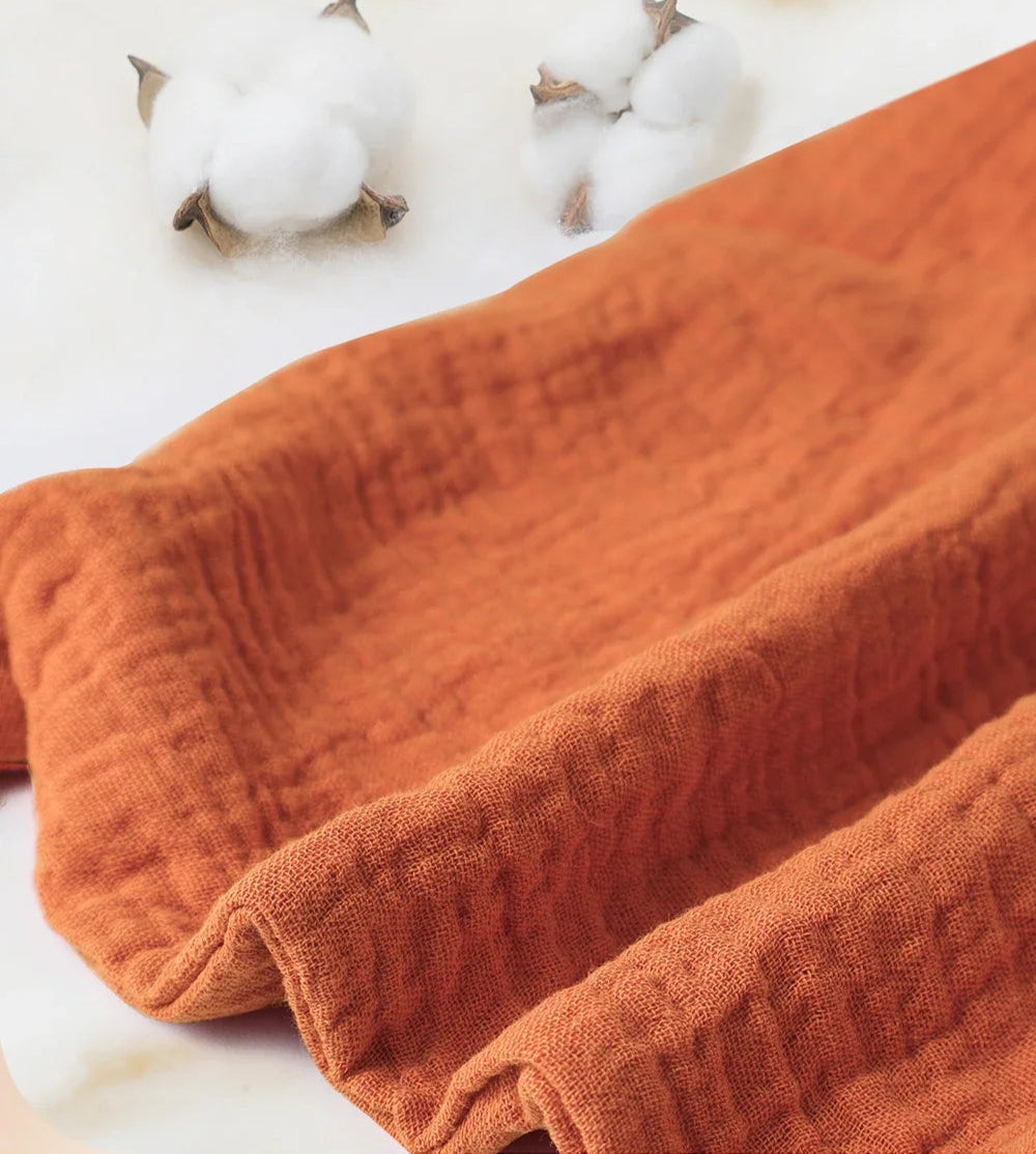 Doudou Lapin aux Grandes Oreilles en tissu doux, idéal pour les bébés de 1 à 3 ans, disponible chez Insular.