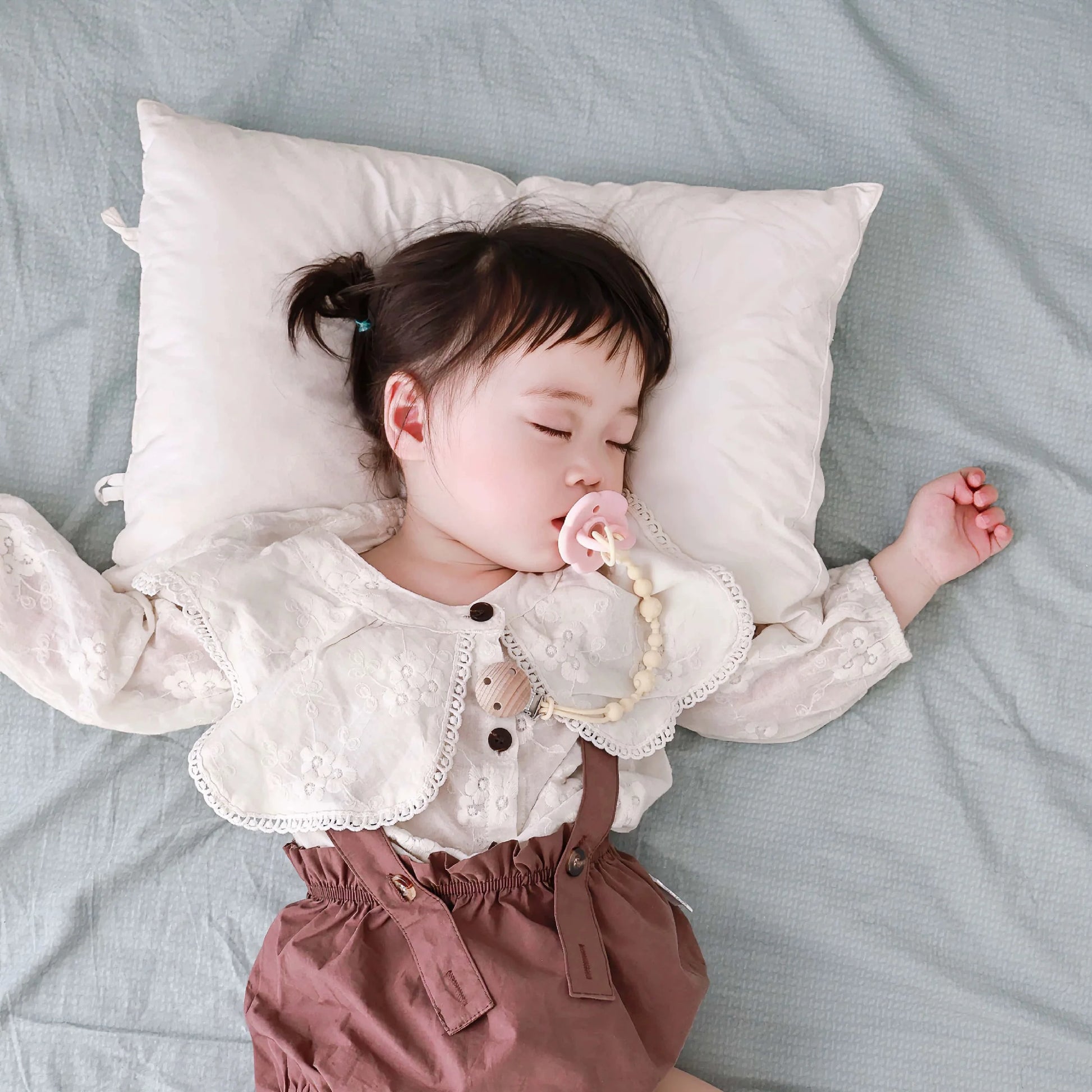 Attache tétine Silicone et Bois - Attache Tétine