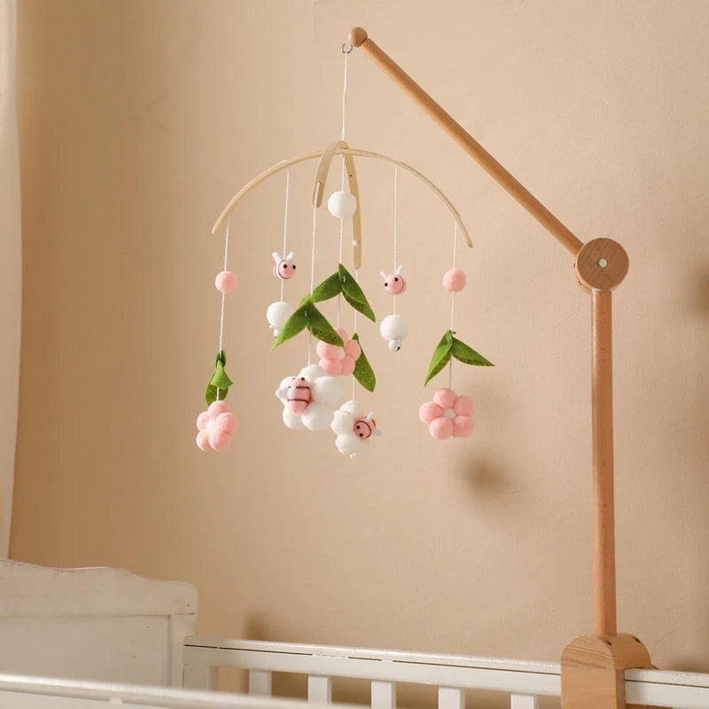 Mobile Bébé Petites Fleurs et Abeilles
