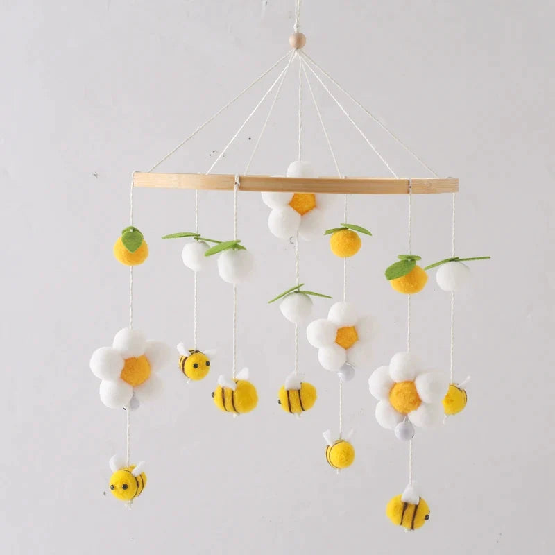 Mobile Bébé Abeille - Jaune - Jouet En bois bébé
