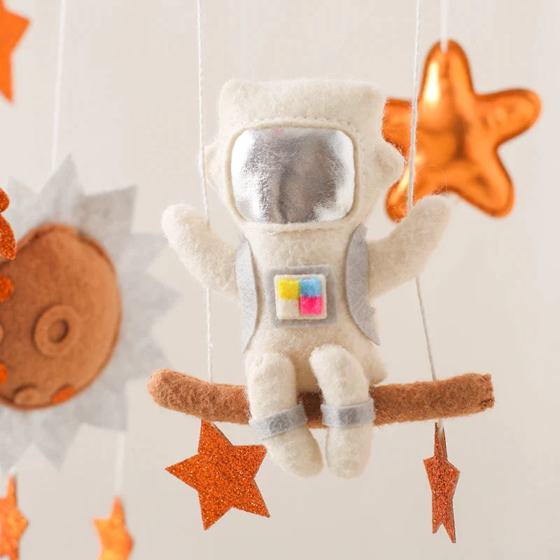 Mobile Bébé Astronaute et Petites étoiles Astronaute - Mobile bébé